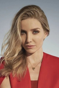 Imagine Annabelle Wallis