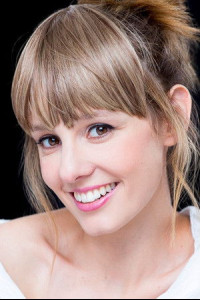 Imagine Esther Acebo