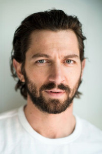 Imagine Michiel Huisman